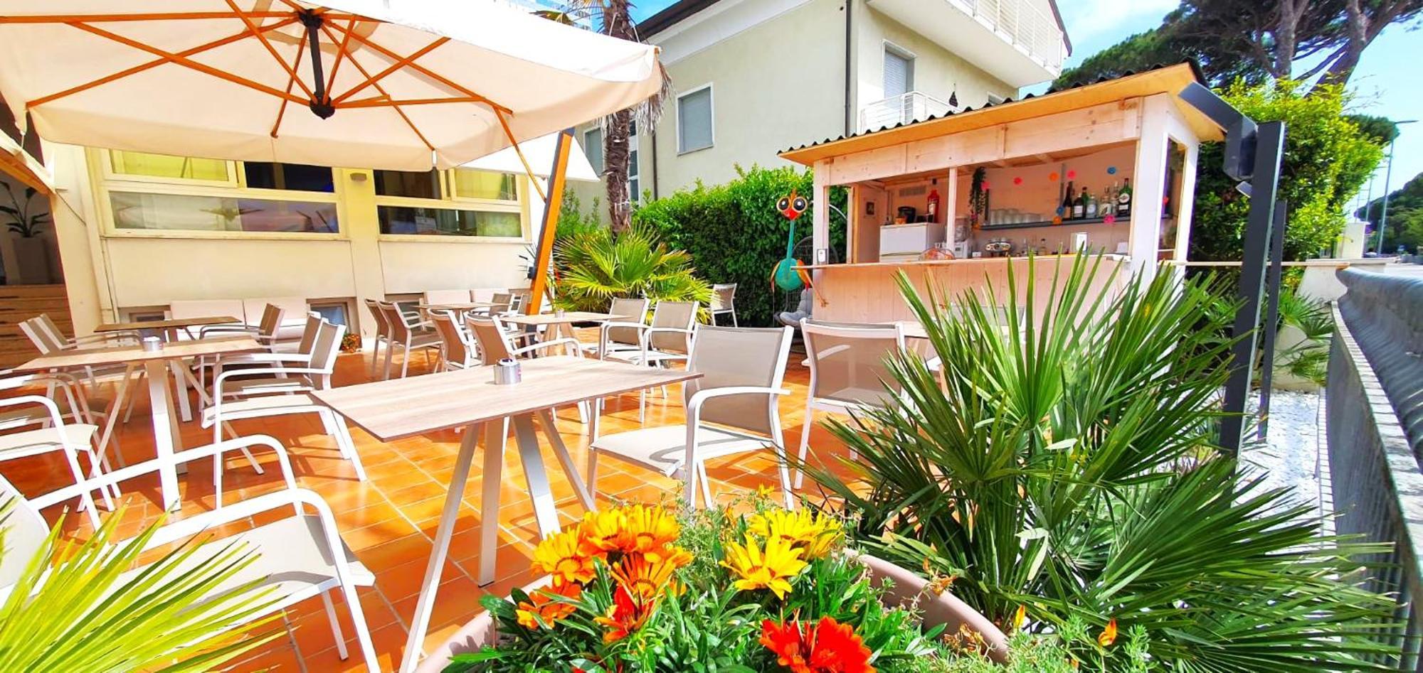 Hotel Manuela Cervia Zewnętrze zdjęcie